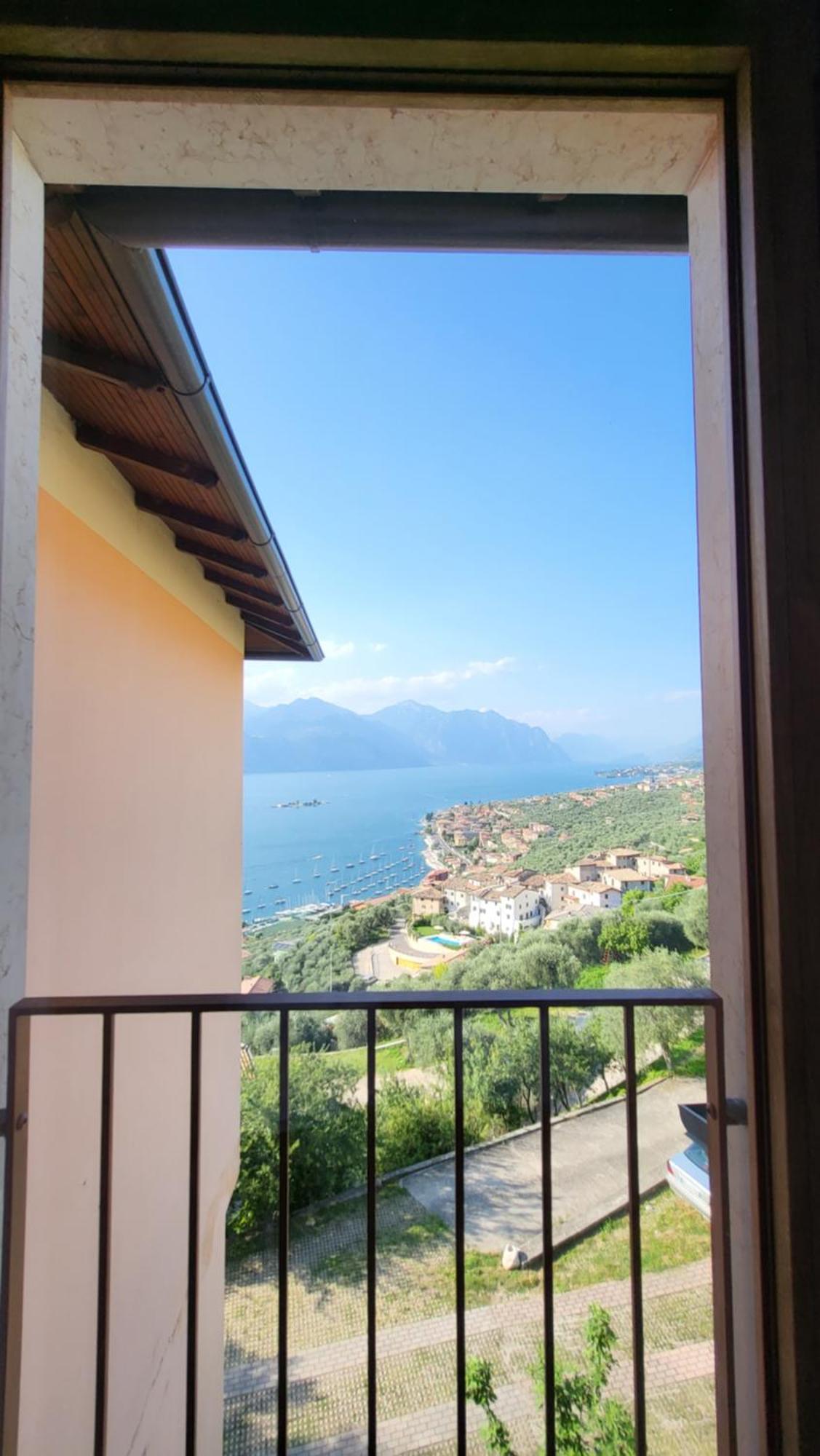 View Garda Lake 布雷佐内加尔达 外观 照片